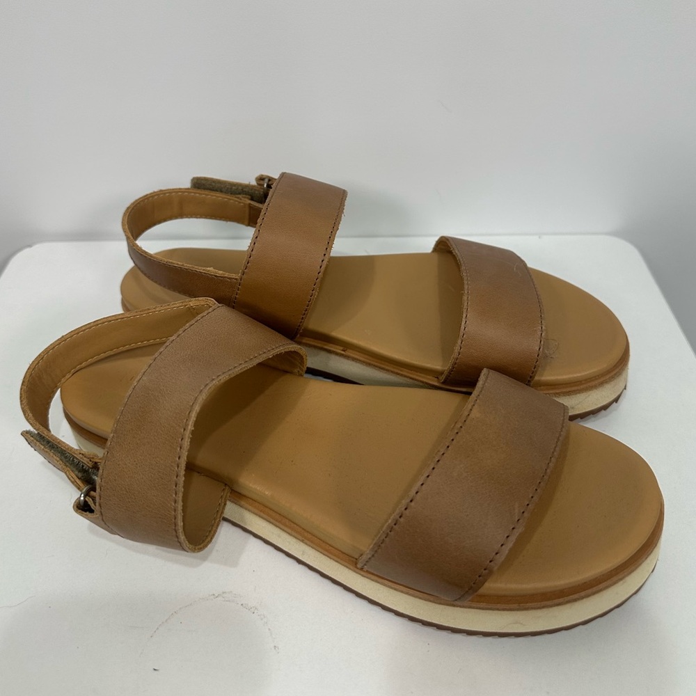 Nisolo Go-To Flatform Almond Brown Leather Sandals Size 9